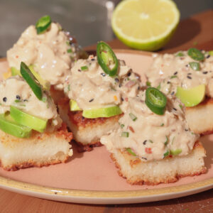 SPICY TUNA ON CRISPY RICE