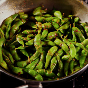 SPICY GARLICKY EDAMAME